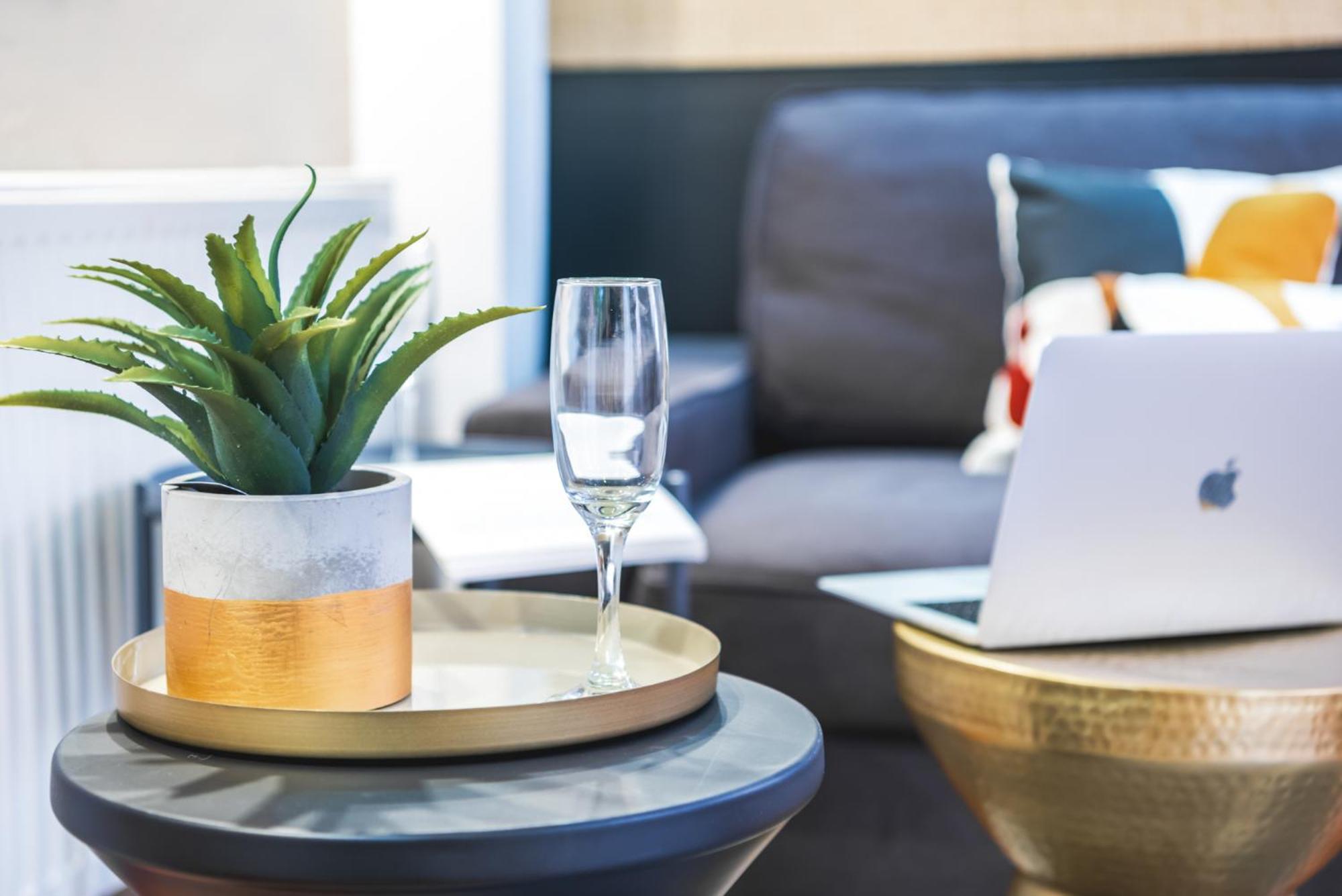 Balcon Secret - La Cachette - Cathedrale Apartment